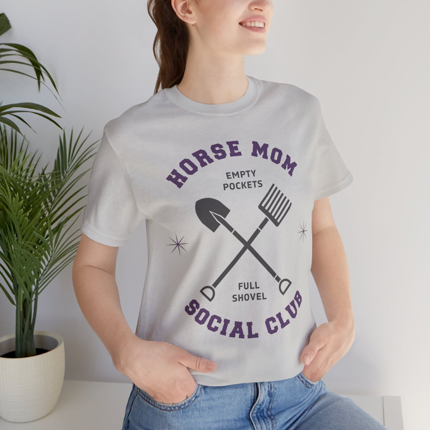 Empty Pockets Mom Club Tee